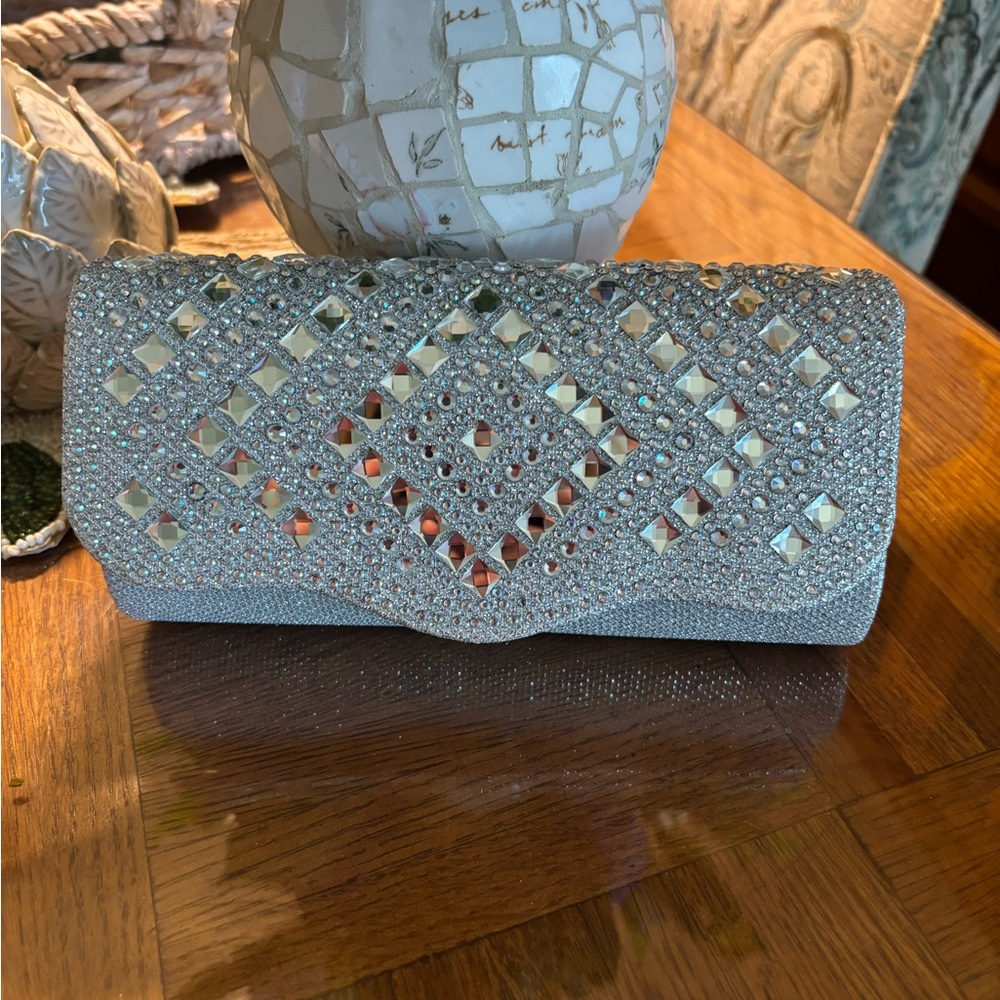 Crystal Embellished Silver Evening Clutch